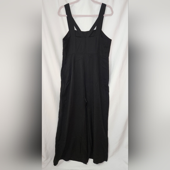 Forever21 Contemporary Black Rayon Jumpsuit size L - Picture 2 of 2